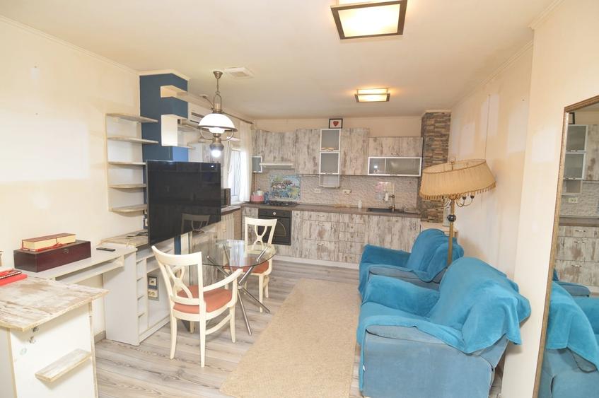 Apartament cu 2 camere semidecomandat în Moșilor