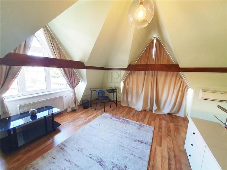Apartament cu 4 camere decomandat, mobilat în Circumvalațiunii