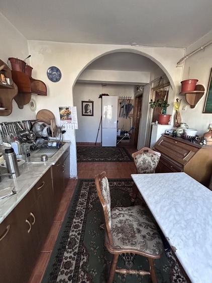 Apartament cu 2 camere decomandat în Banat