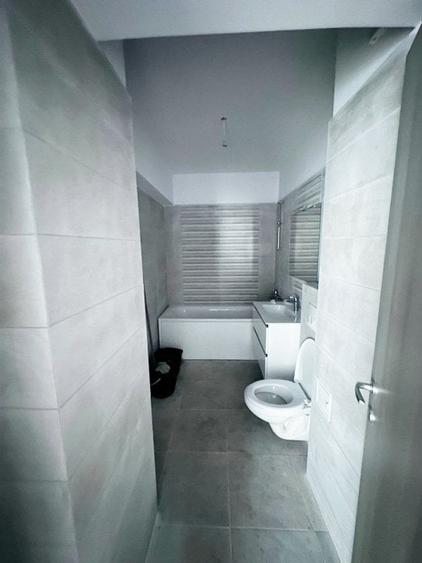 Apartament cu 2 camere semidecomandat în Dacia