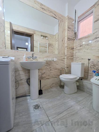 Apartament cu 2 camere decomandat în Domenii