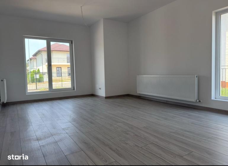 Casă cu 4 camere în Matraca