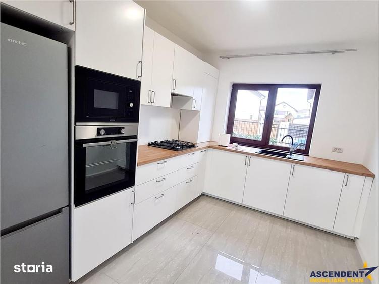 Casă cu 4 camere decomandat cu Teren 250 Mp în Tărlungeni