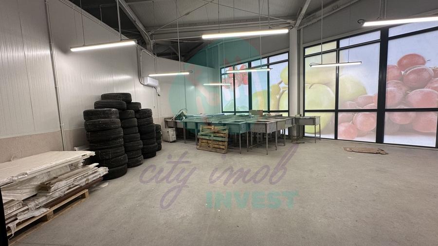 Spațiu comercial, de 13.439999580383 mp, în Pantelimon