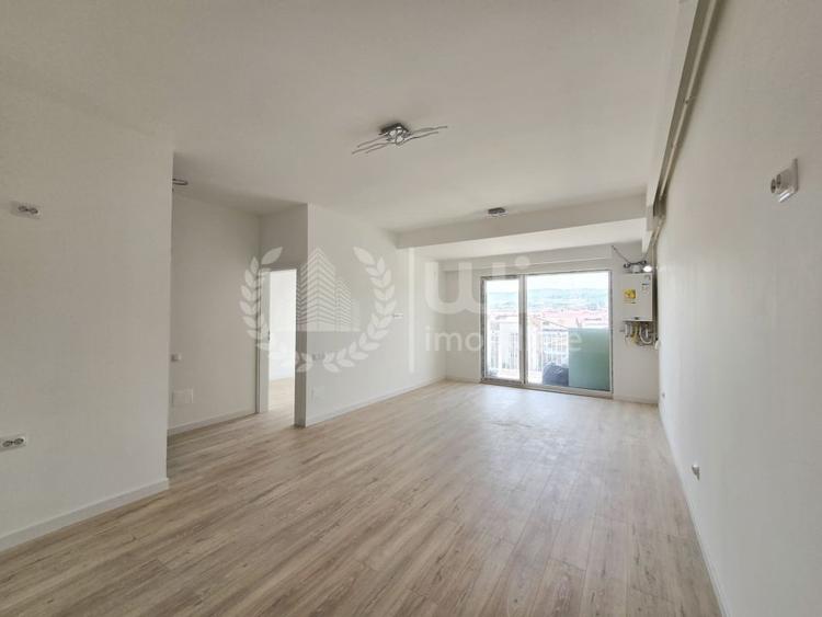 Apartament cu 2 camere semidecomandat în Florești