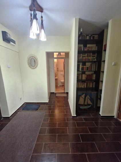 Apartament cu 2 camere decomandat în Dristor