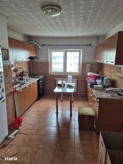 Apartament cu 2 camere decomandat în Pantelimon