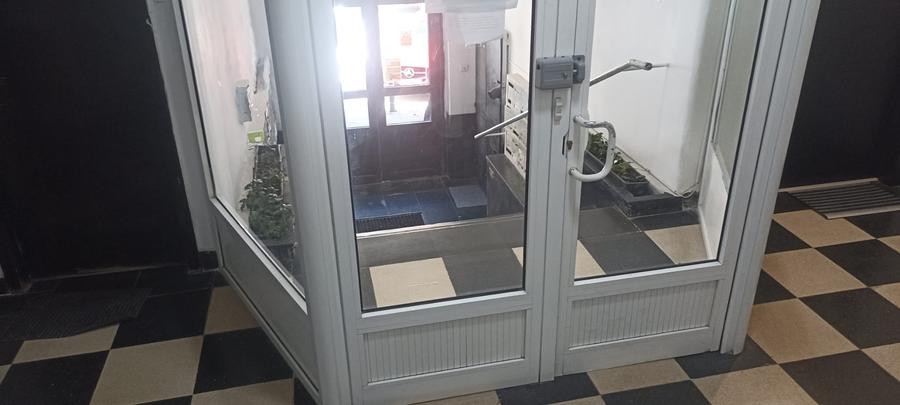 Apartament cu 2 camere în Romană
