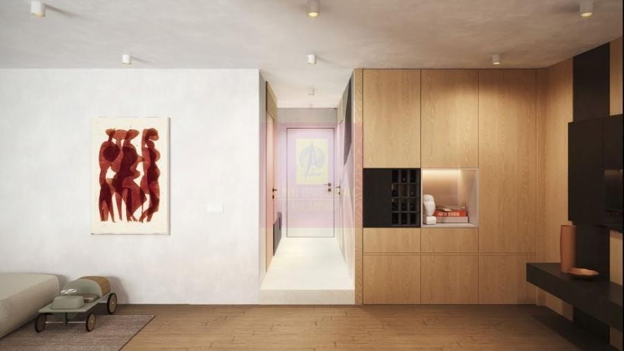 Apartament cu 3 camere semidecomandat în Unirii