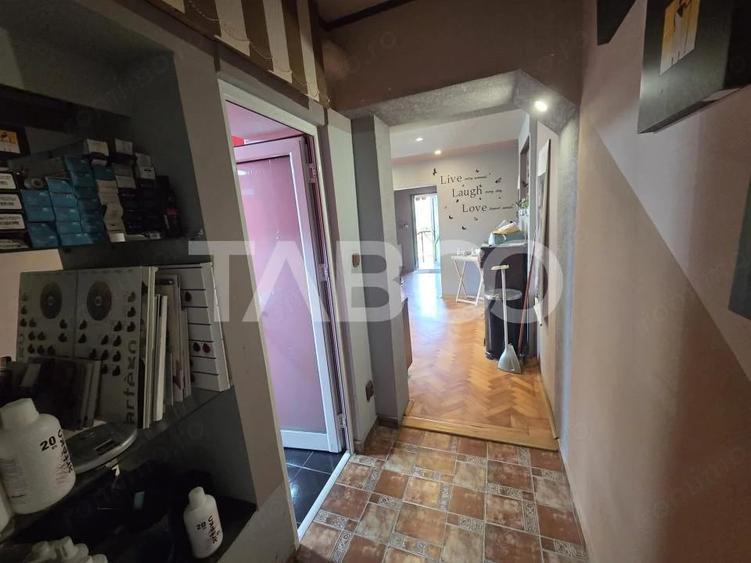 Apartament cu 2 camere semidecomandat în Central
