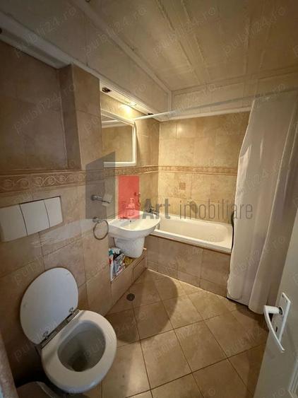 Apartament cu 2 camere semidecomandat în Moșilor