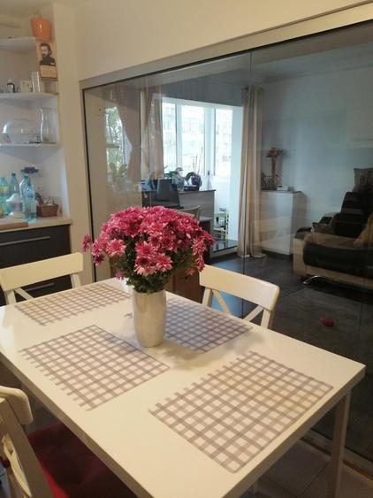 Apartament cu 3 camere în Dristor