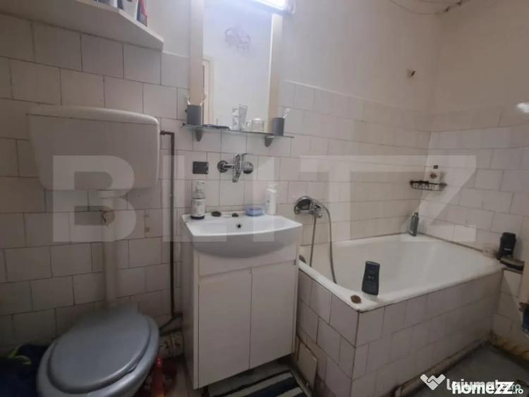 Apartament cu 2 camere decomandat în Central