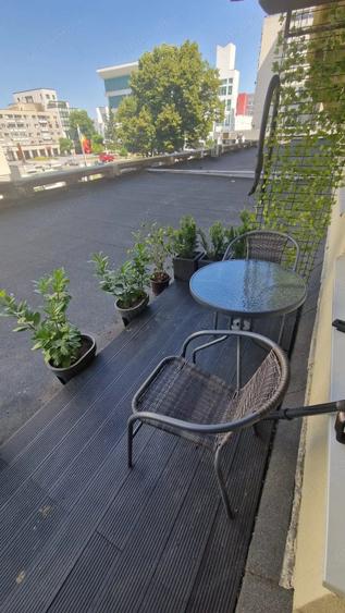 Apartament cu 2 camere decomandat în Ultracentral