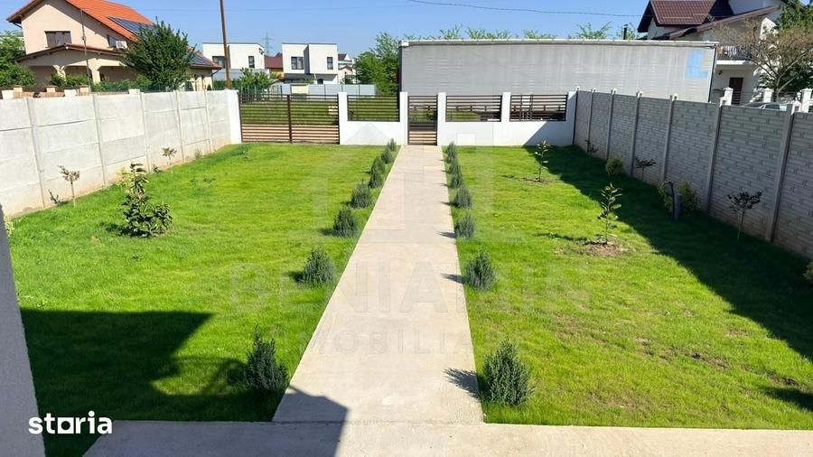 Casă cu 5 camere cu Teren 456 Mp în Malu Mare