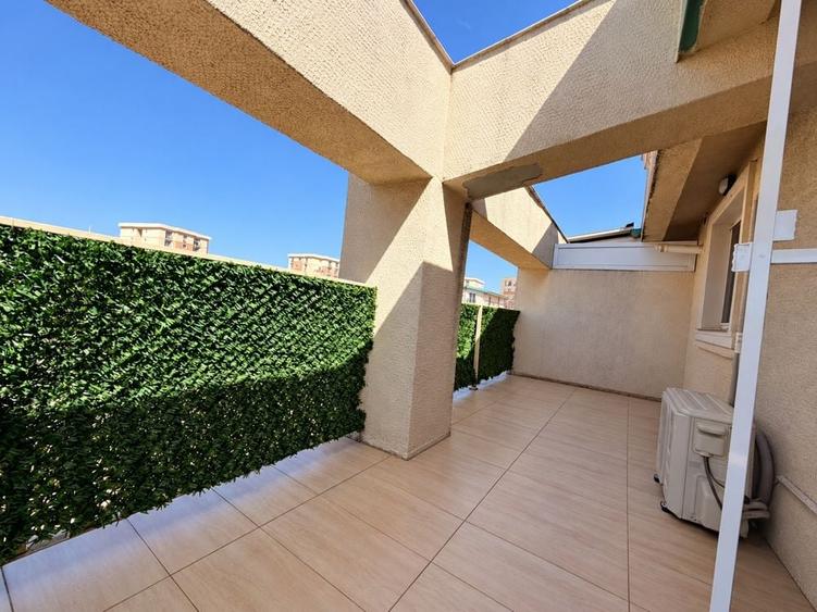 Apartament cu 3 camere decomandat în Ștefăneștii de Jos