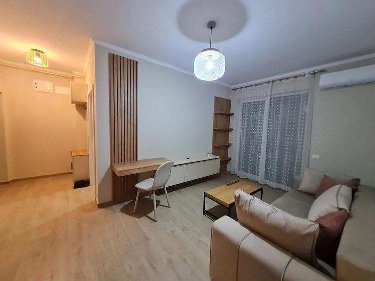 Apartament cu 2 camere decomandat în Giroc