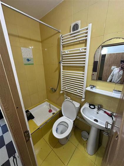 Garsonieră decomandată în Podu Roș