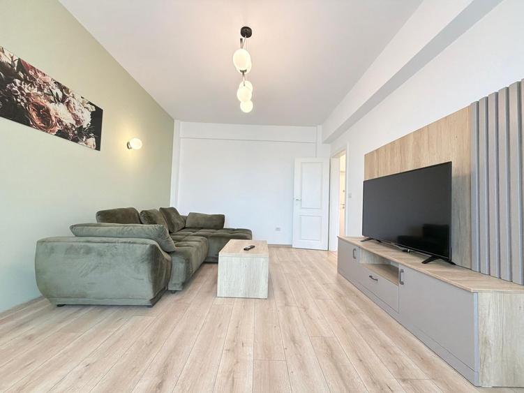 Apartament cu 2 camere decomandat în Giroc