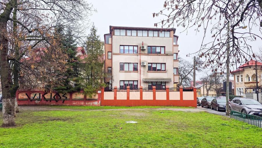 Spațiu comercial, de 650 mp, în 13 Septembrie