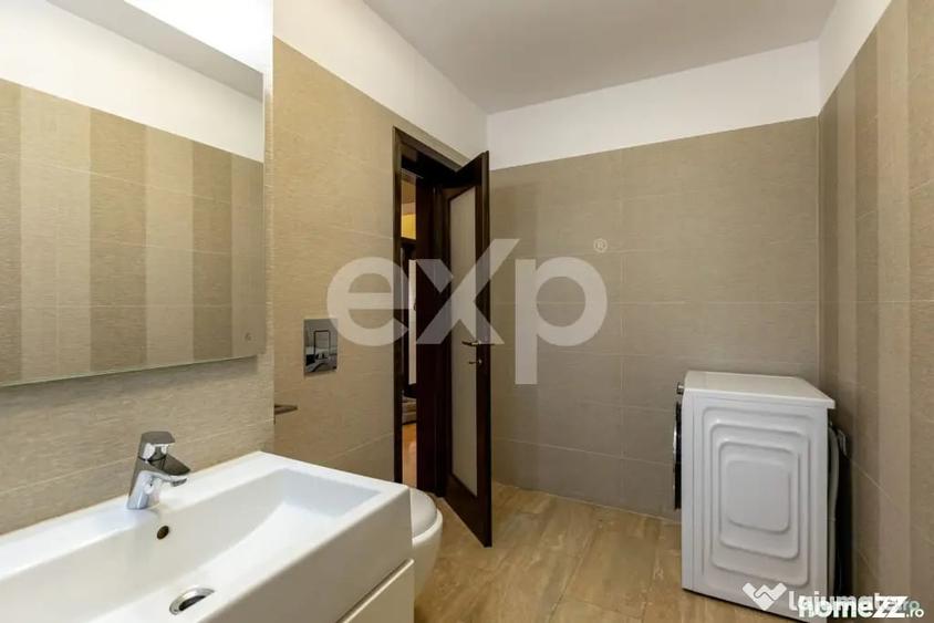 Casă cu 5 camere cu Teren 254 Mp în 9 Mai