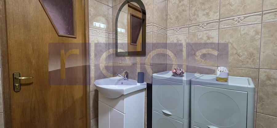 Apartament cu 4 camere semidecomandat, mobilat în Tineretului