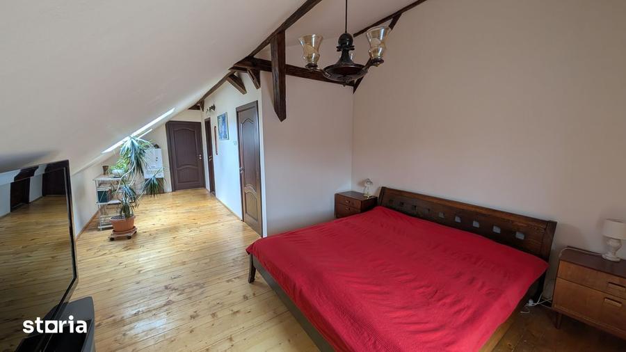 Casă cu 5 camere cu Teren 346 Mp în Gheorgheni