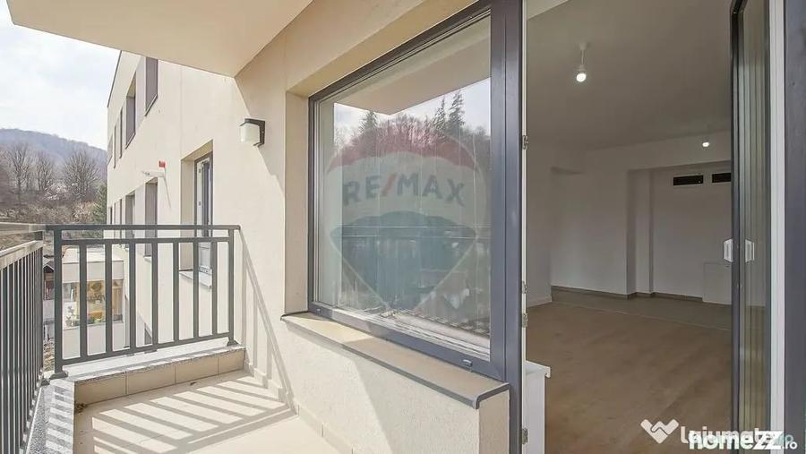 Apartament cu 2 camere semidecomandat în Sud