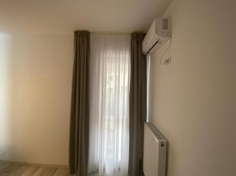 Apartament cu 2 camere în Exterior Est