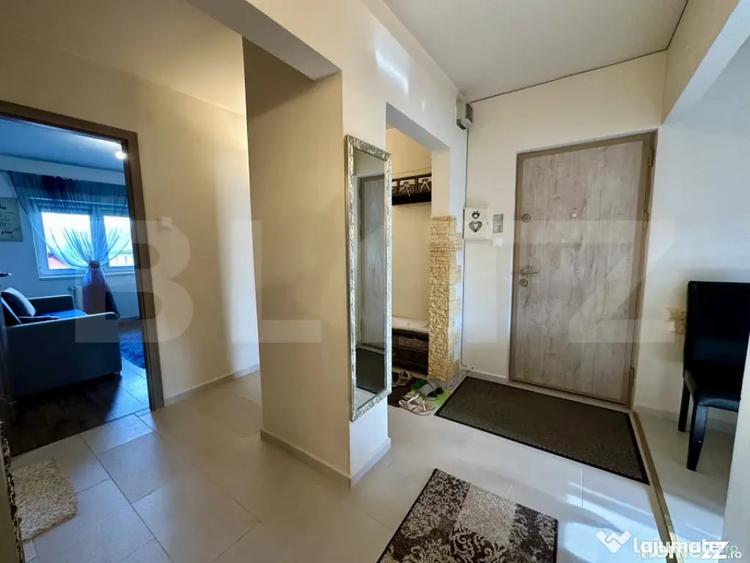 Apartament cu 4 camere decomandat în Central