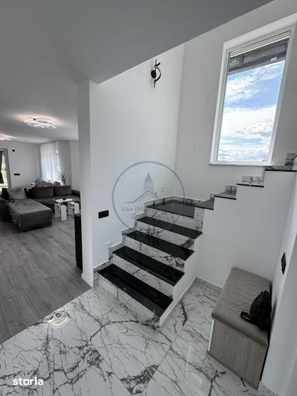 Casă cu 4 camere cu Teren 400 Mp în Nimigea