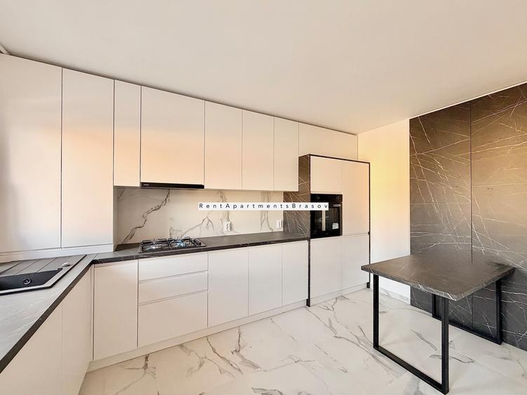 Apartament cu 3 camere decomandat în Tărlungeni