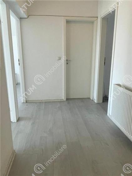 Duplex cu 4 camere cu Canalizare în Daia
