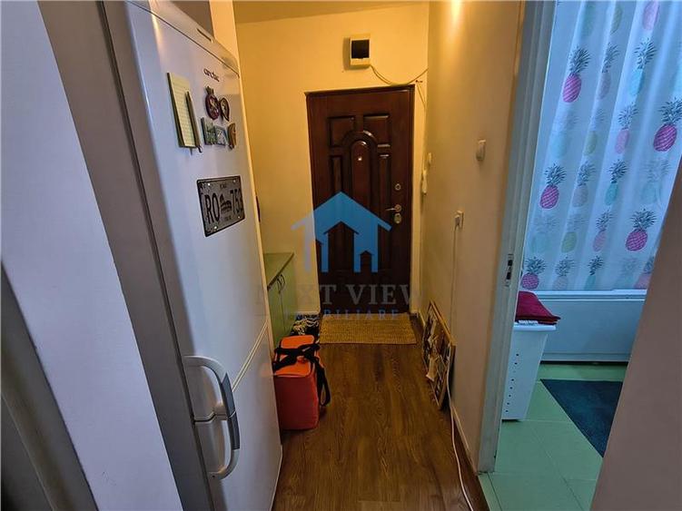 Garsonieră decomandată în Zorilor