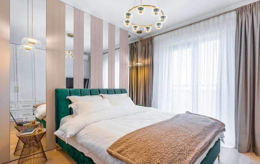Apartament cu 3 camere decomandat în Tineretului