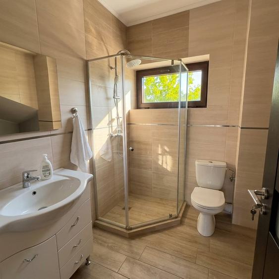 Casă individuală cu 4 camere cu Teren 583 Mp în Prelungirea Ghencea