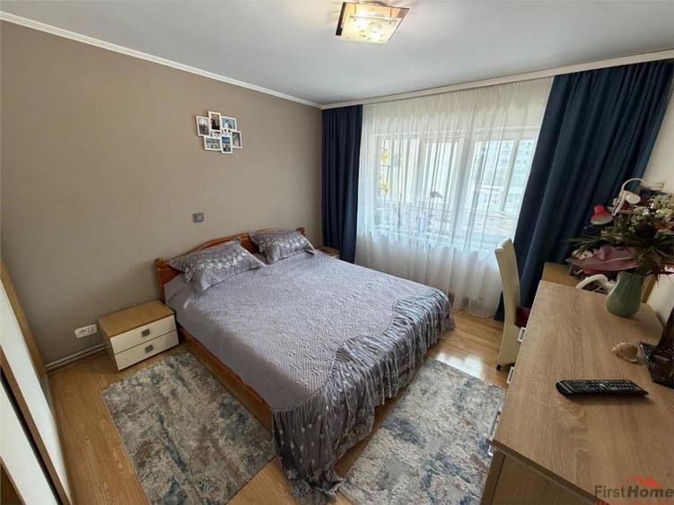 Apartament cu 3 camere decomandat în Ultracentral