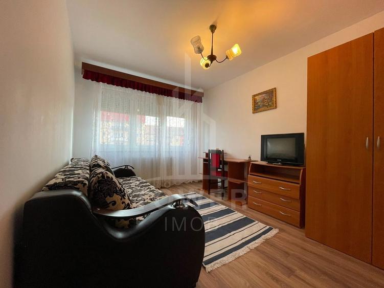 Apartament cu 2 camere decomandat în Mihai Viteazul