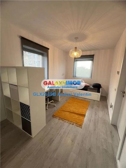 Casă cu 5 camere cu Teren 250 Mp în Berceni