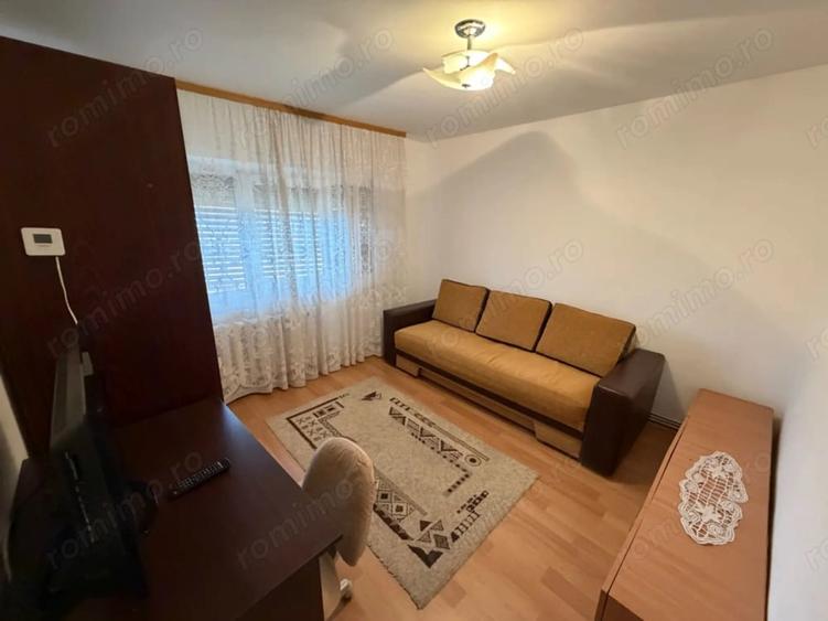 Apartament 2 camere, decomandat - zona Ampoi 3 - 9
