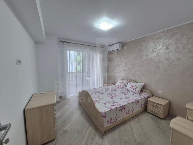 Apartament cu 2 camere semidecomandat în Rovine