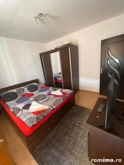 Apartament cu 2 camere decomandat în Panduri