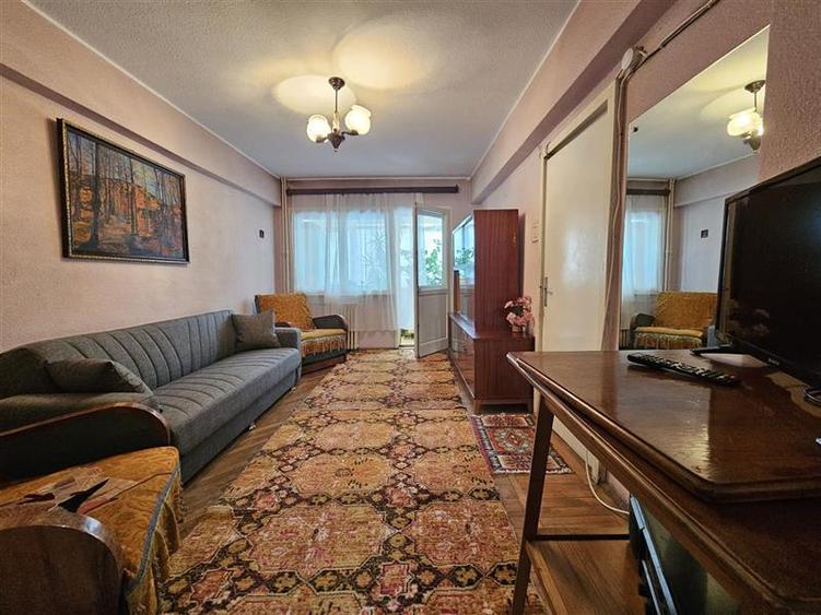 Apartament cu 2 camere nedecomandat în Ultracentral