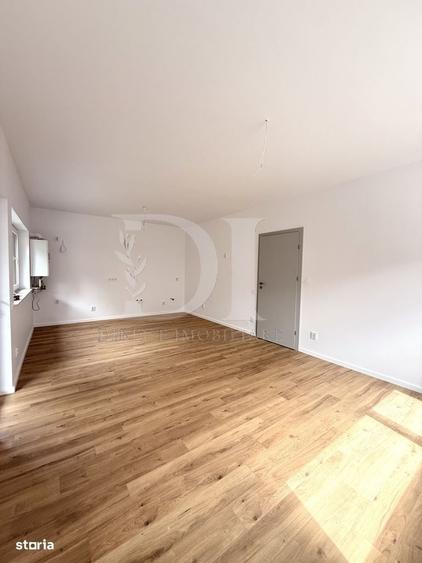 Casă cu 4 camere cu Teren 200 Mp în Florești