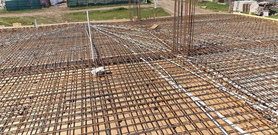 Casă cu Teren 389 Mp în Dascălu