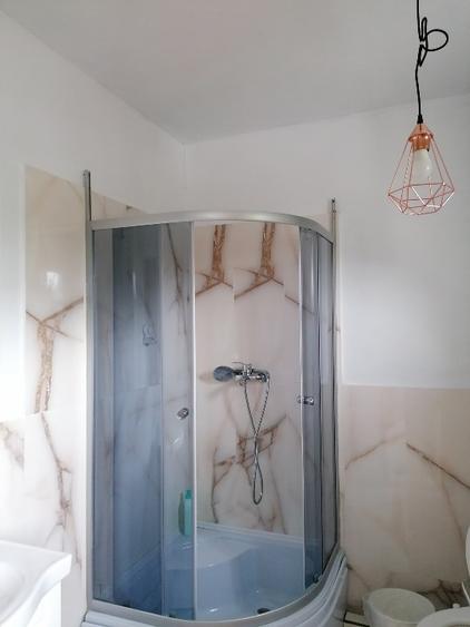 Duplex cu 5 camere cu Teren 70 Mp în Platoul Izvor