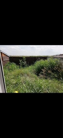 Apartament cu 3 camere decomandat în Glina