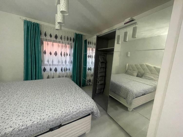 Apartament cu 2 camere decomandat în Giroc
