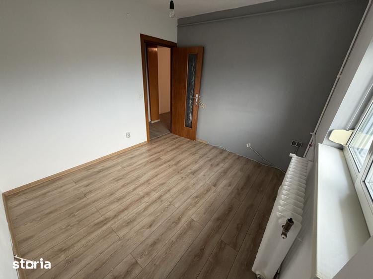 Apartament cu 3 camere decomandat în Militari