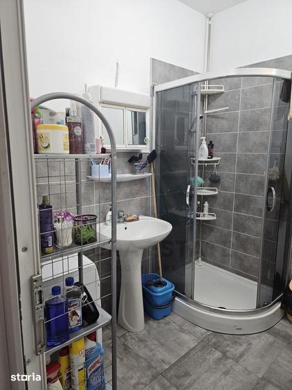 Apartament cu 3 camere, mobilat în Șelimbăr
